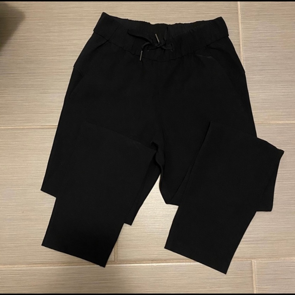 Lululemon Drawstring Pants NWOT - Picture 3 of 4